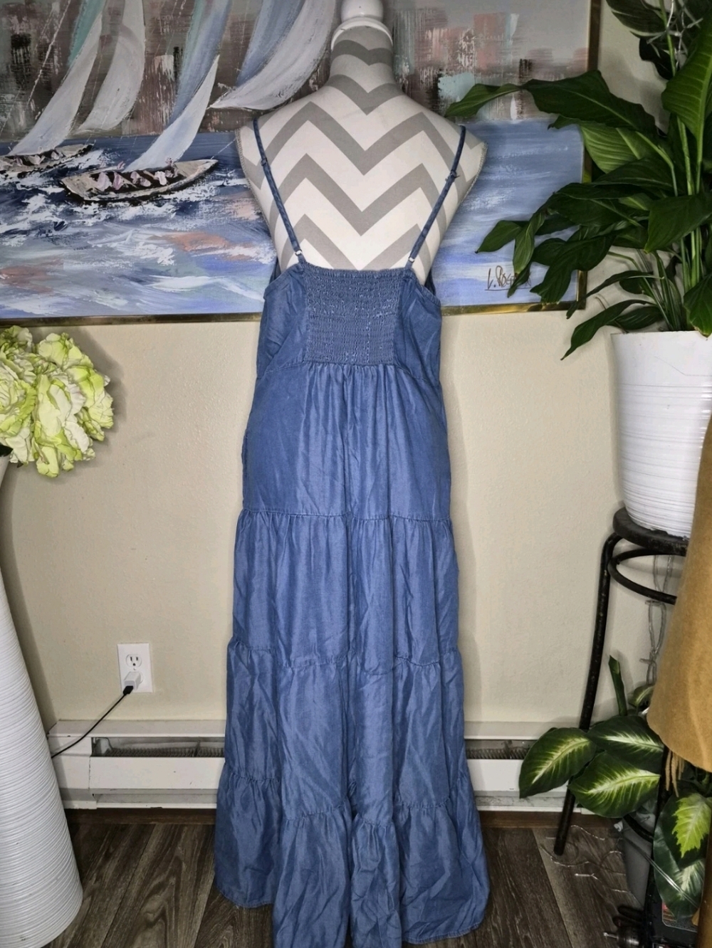 Heros & Dreamers Women's Long Tiered Denim Maxi Dress - Picture 6 of 9